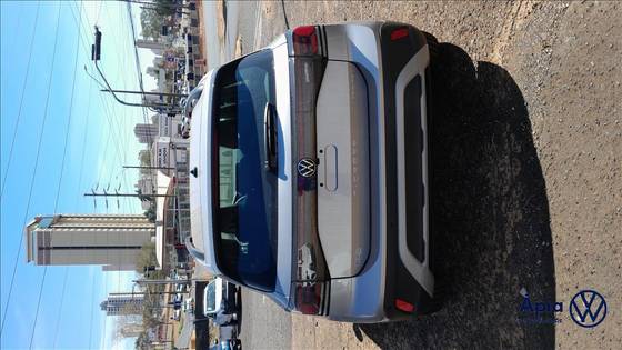 VOLKSWAGEN T-CROSS 1.0 200 TSI TOTAL FLEX AUTOMÁTICO